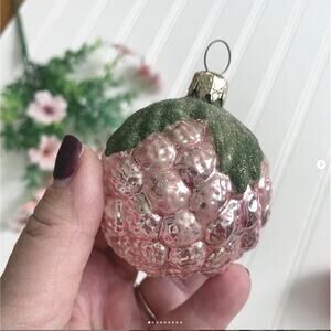 Vintage Bumpy Glass Berry Ornaments Mica Glittered Leaf West Germany LIGHT PINK